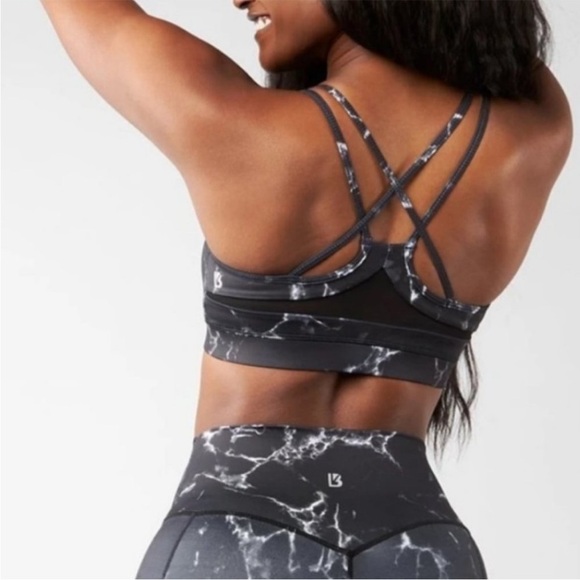 Buffbunny Racerback Sports Bra Size M  NWT - Picture 2 of 8